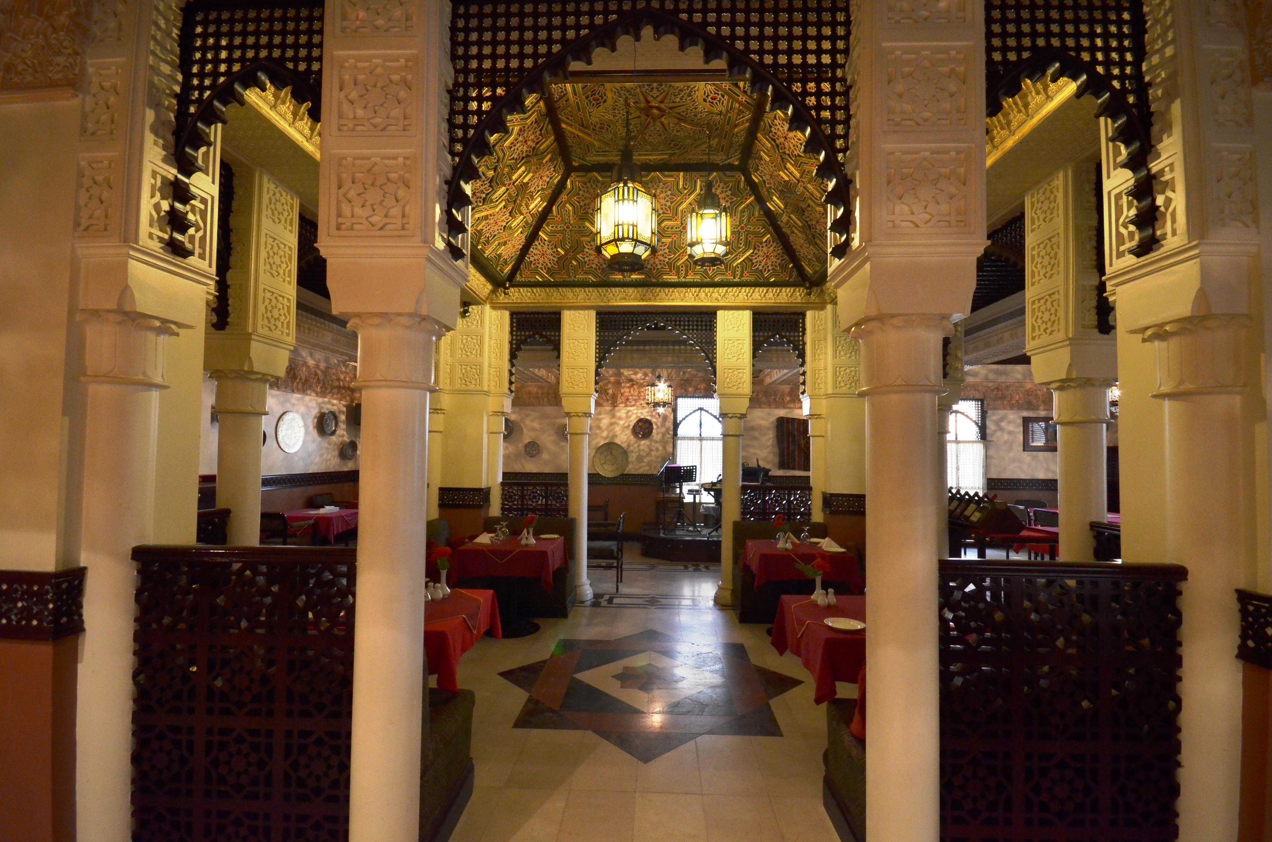 מנאמה Delmon International Hotel מראה חיצוני תמונה