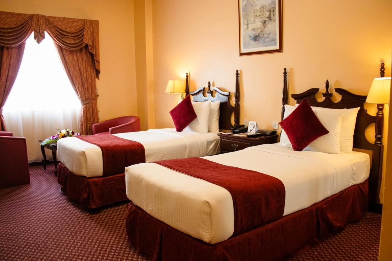 מנאמה Delmon International Hotel מראה חיצוני תמונה